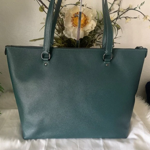 Coach Gallery Tote Bag Ivy Green Crossgrain Leather + Keychain/Charm - Picture 4 of 8
